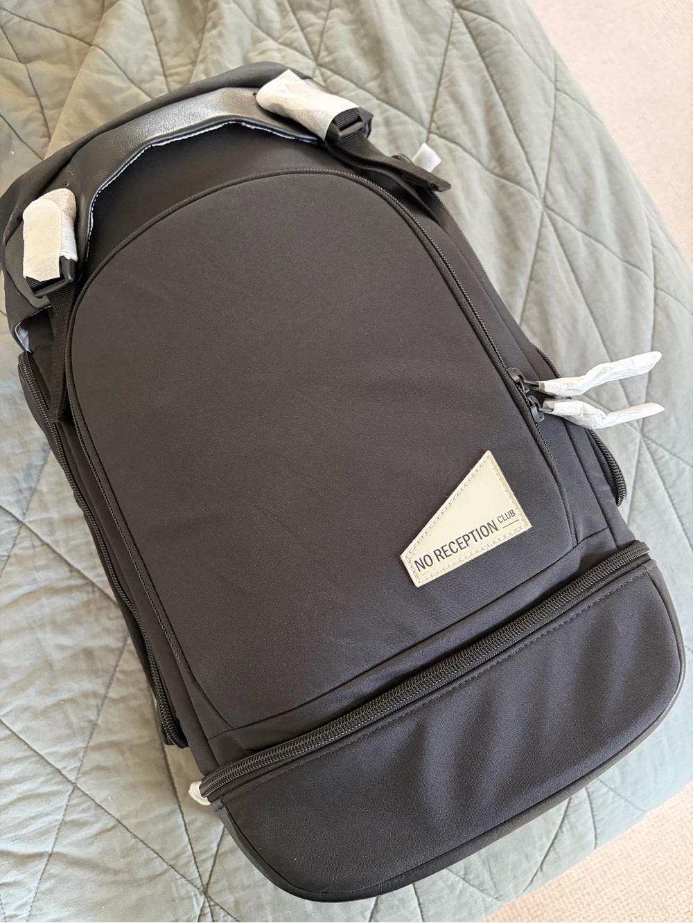 NWT No Reception Club Getaway Bag